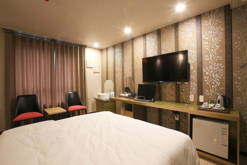 Sillim Hotel Urban Seoul Exterior photo